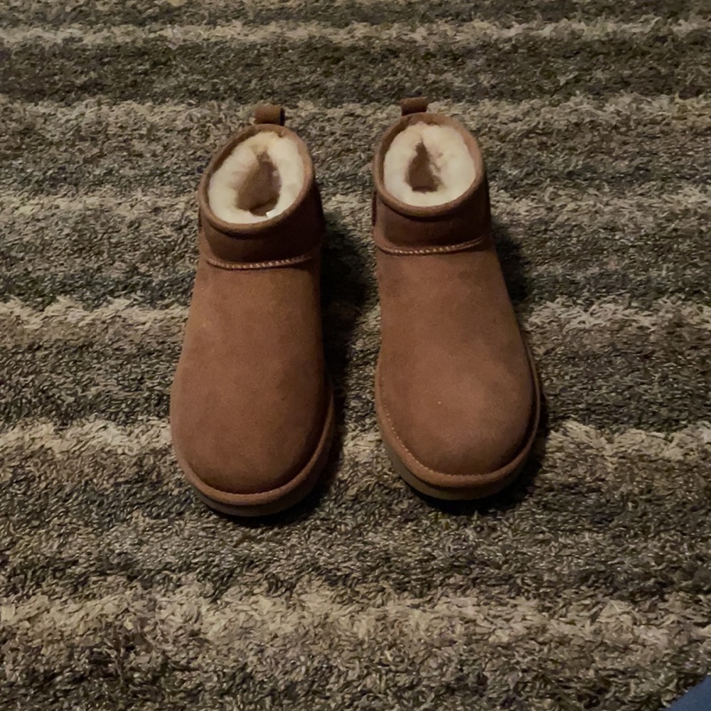 UGG Classic Ultra Mini